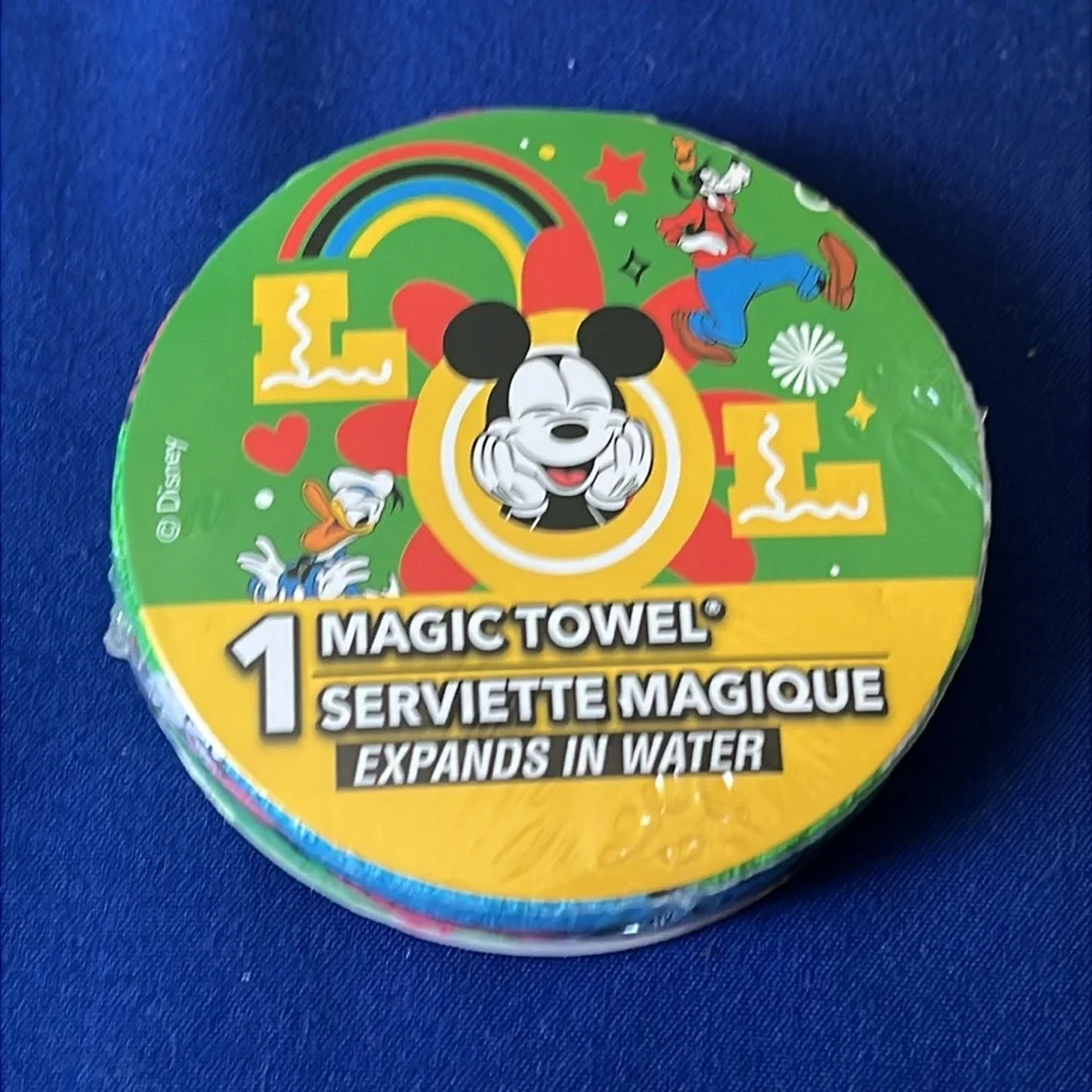 Magic Towel Set with Disney and Marvel Designs